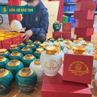 LCC1B - Lọ chè dáng chóe có chân đánh chỉ VK - Cao 15cm - ĐK 10cm - 2,5 Lạng